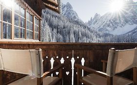 Hotel Dolomitenhof & Chalet Alte Post